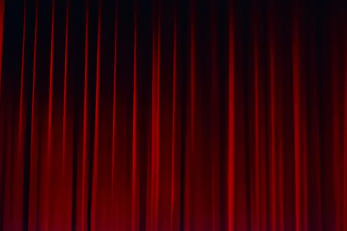 red curtain